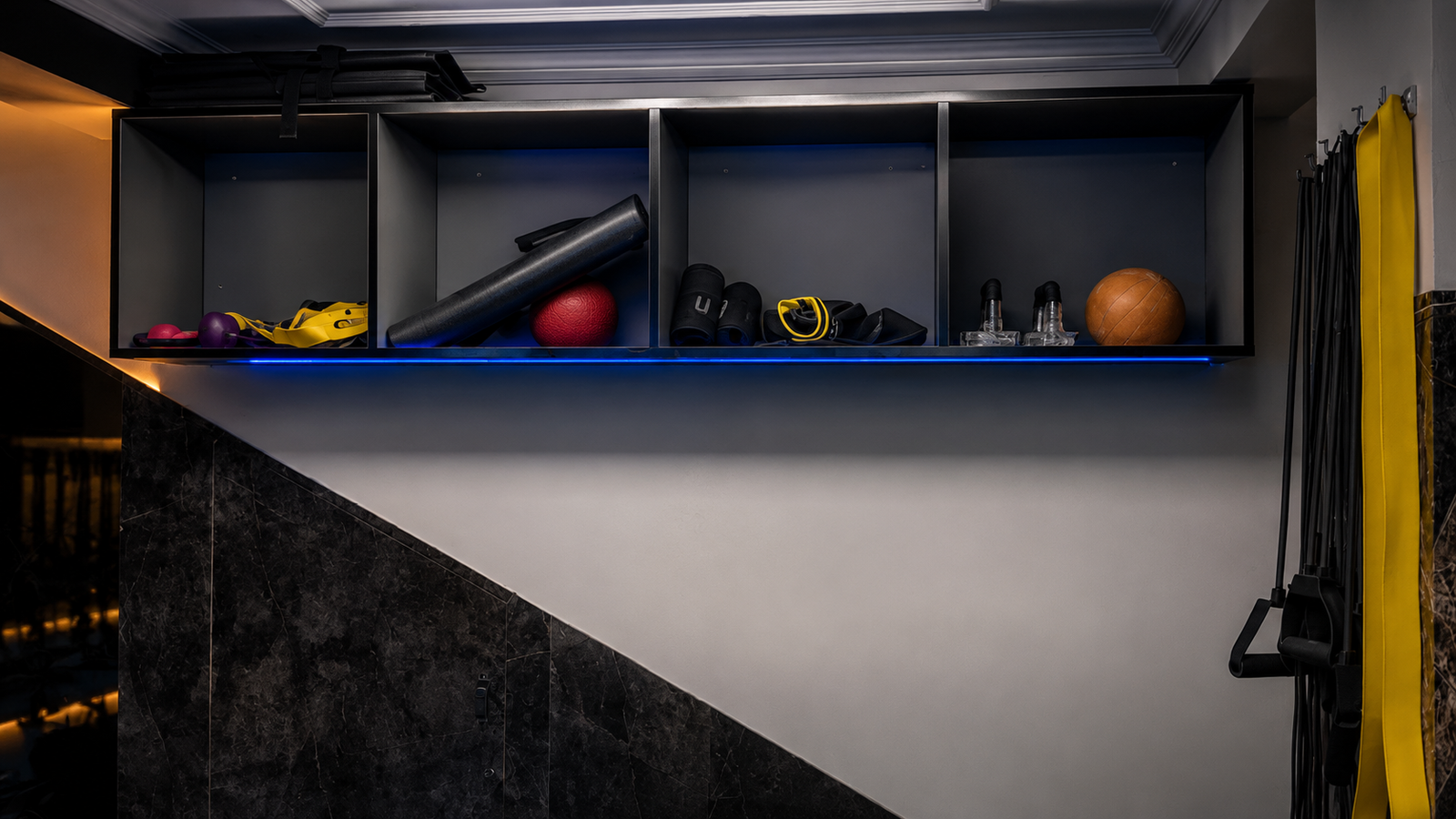Gym interior Krown Fitness Mahipalpur